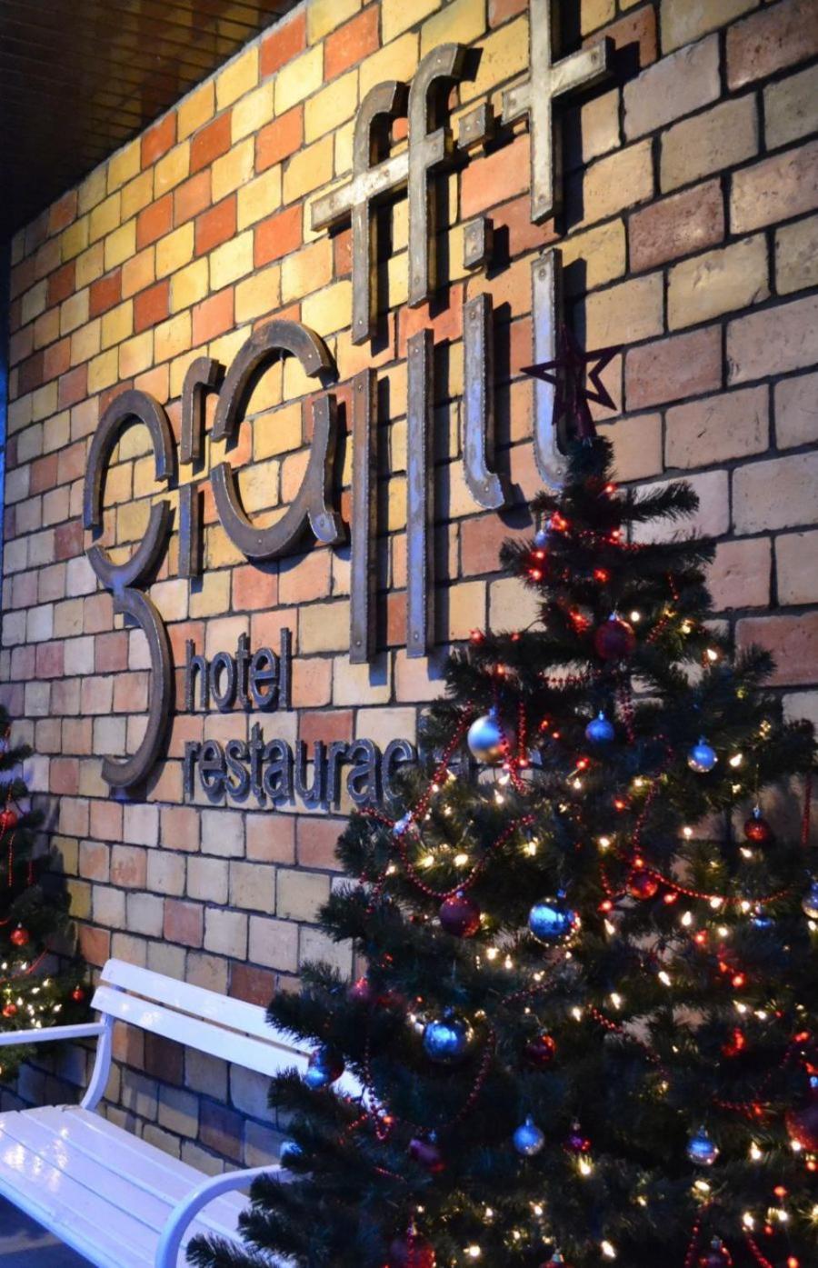 Hotel Graffit Свебодзін Екстер'єр фото